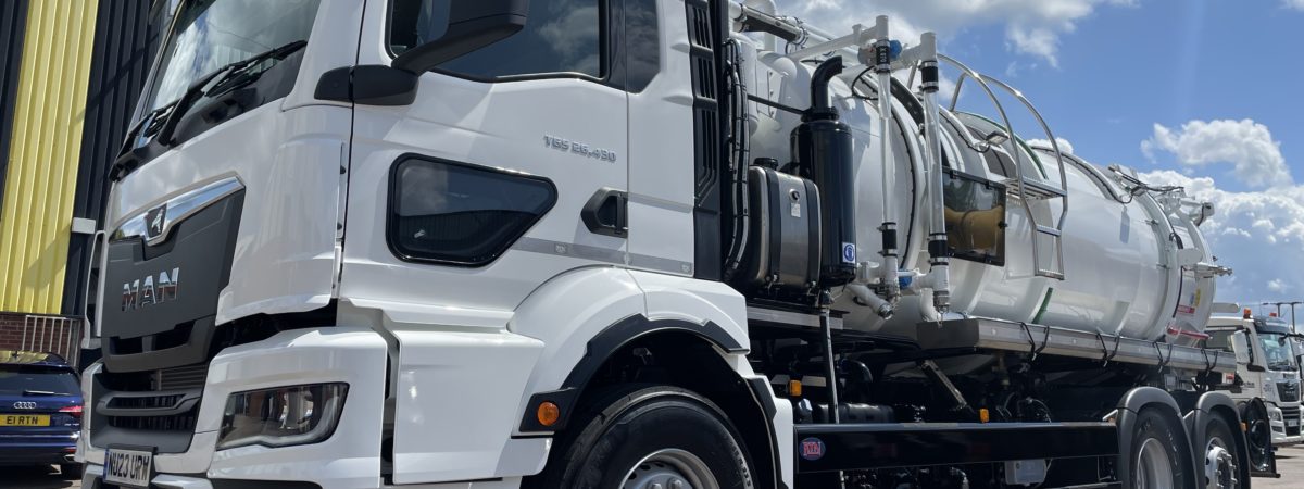 RCV Ultra Vac WD 3200g 1